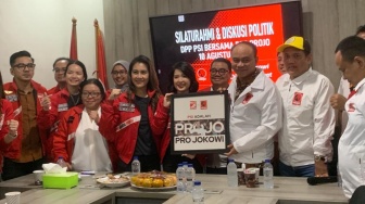 Bertemu Tanpa Ketum Giring, PSI dan Projo Sepakat Cerita Jokowi Tak Putus di 2024