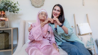 Nenek 101 Tahun Antusias Nonton Suzzanna: Malam Jumat Kliwon, sampai Didatangi Luna Maya