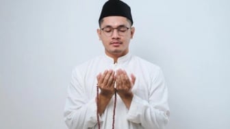 Sambut HUT RI ke-78, Simak Contoh Doa Malam Tirakatan 17 Agustus