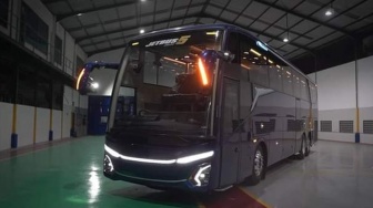 Karoseri Adiputro Jetbus 5 Muncul di GIIAS 2023, Ini Spesifikasi, Kelebihan dan Harganya