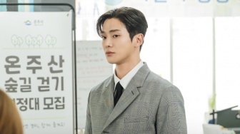 Rilis Still Cuts Baru, Rowoon Punya Rahasia Besar di Drama Korea 'Destined With You'