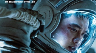 The Moon Tayang Dimana? Cek Link Nonton Sub Indo Film D.O EXO Terbaru di Sini