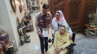 Bakal Didampingi Saat Safari ke Jatim, Ganjar Ungkap Kedekatannya dengan Yenny Wahid dan Keluarga Gus Dur