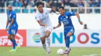 Daftar Susunan Pemain PSIS Semarang vs Persib Bandung: Lanjutkan Tren Kemenangan!