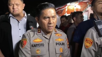 Breaking News! 18 Senjata Api Ditemukan dari Dalam Rumah Tersangka Teroris di Bekasi