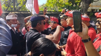 Breaking News, Bacaleg PDIP di Tabanan Dicoret, Massa Serbu Kantor PDIP Bali