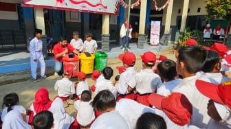 Arya Noble Group Bersama Anak-anak di Bantargebang Rayakan Merdeka dari Sampah