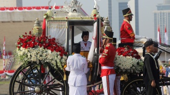 Kirab Bendera Pusaka Merah Putih di Monas