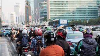 HUT ke-78 RI: Problem Transportasi Umum dan Mentalitas Masyarakat dalam Berkendara