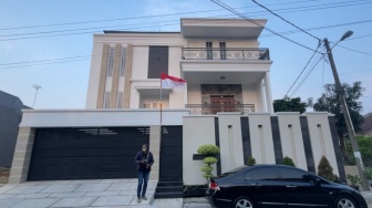 Penampakan Rumah Mewah di Kota Bekasi yang Digeledah KPK, Warga Ungkap Ciri-ciri Pemilik Rumah