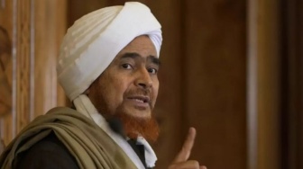 Pandangan Habib Umar Bin Hafidz Soal Ucapan Selamat Natal, Lebih Mirip Gus Miftah atau UAS?