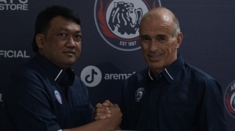 Resmi Jadi Pelatih Arema FC, Fernando Valente Sebut Dirinya Bukan Pesulap