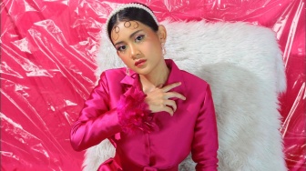 Anastasia Ria Rilis Lagu In Case You Are In Love dengan Lirik Full Berbahasa Inggris