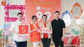 Ruben & Sarwendah Bagikan Kisah Harmonis Keluarganya di Shopee 9.9 Super Shopping Day