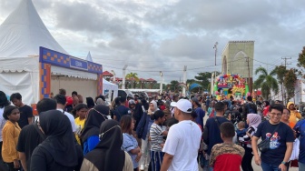 Kemeriahan Pesta Rakyat Simpedes 2023 di alun-alun Aimas,  Sabtu, 26 Agustus 2023.