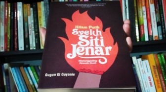 Review 'Hitam Putih Syekh Siti Jenar', Menyorot Sosok Kontroversial