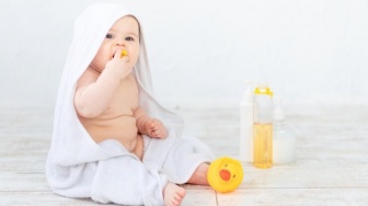 Perawatan Ideal untuk Merawat Tali Pusat Bayi