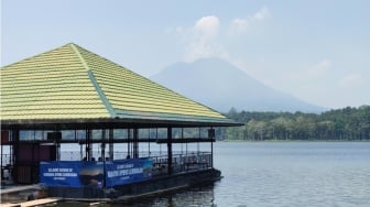 Ranu Klakah, Objek Wisata Alam Berlatar Gunung Lemongan yang Indah