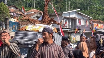 Kisah Ritual Boyong Oyod Genggong Desa Kalilunjar, Dari Gunungan Setinggi 3 Meter hingga Ribuan Tumpeng