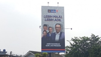 Bacaleg Demokrat Banten Rogoh Kocek Dalam untuk Buat Baliho Tanpa Gambar Anies Baswedan