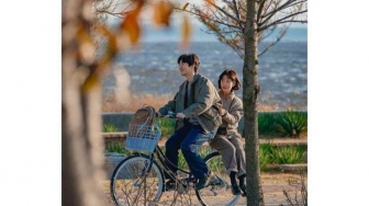 Momen Romantis Han Ji Min dan Suho EXO di Drama Behind Your Touch Bikin Penonton Salting