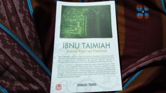 Menyingkap Sejarah Hidup dan Pemikiran Ibnu Taimiah