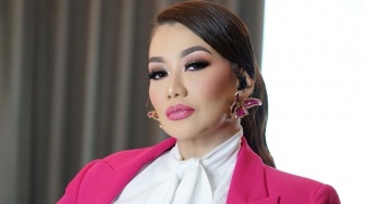 Status Diva Reza Artamevia Jadi Perdebatan: Di Google Cuma Krisdayanti, Titi DJ, Ruth Sahanaya