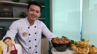 Inspirasi Menu dari Celebrity Chef Nicky Tirta: Resep Honey Soy Chicken dan Egg Cheese Spinach Muffin