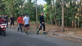 Ganjar Pranowo Kembali Jadi Rakyat Biasa, Lari Pagi hingga Nyaris Tidak Dikenali Warga