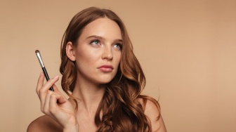 Pemula Harus Tahu! 5 Cara agar Makeup selalu Flawless dan Bebas Pilling