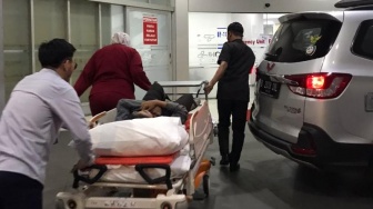 Jurnalis Perempuan Jadi Korban Tabrak Lari Samping Mapolda Metro Jaya, Tulang Panggul Sampai Patah