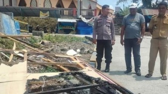 Oknum Polisi Bakar Baliho Ganjar Pranowo, Terancam Penjara Lima Tahun