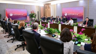 Bertanya ke Jokowi dan Kamala Harris Sebelum Rapat Bilateral Berlangsung, Jurnalis VOA Ini Langsung Dilarang Meliput