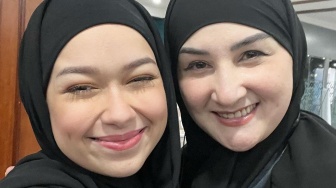 Dikabarkan Muncul Video Syur Baru, Intip 7 Potret Rebecca Klopper Berhijab Saat Datang ke Pengajian