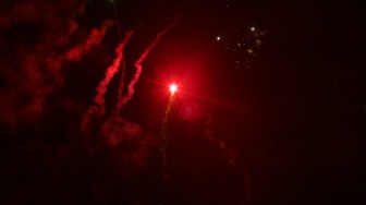 Heboh! Penampakan Cahaya Mirip Bola Api di Langit Banyuwangi