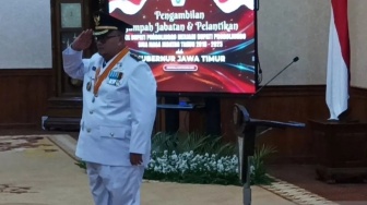 Profil Timbul Prihanjoko, Bupati Probolinggo 18 Hari