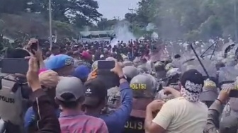 Trauma! Sejumlah Siswa SD di Pulau Rempang Kabur Ketakutan saat Polisi Datang Bawa Kado