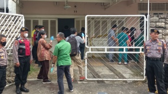 14 Saksi Sudah Diperiksa, Termasuk Sopir Taksi dan Petugas PLN, Terkait Penemuan Mayat Ibu dan Anak di Cinere