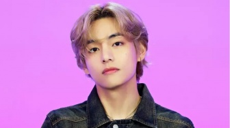 V BTS Berhasil Bergabung dengan Jungkook di Billboard