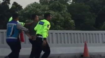 Kecelakaan Beruntun di Tol MBZ Gegara Ulah Oknum TNI yang Lawan Arus, 1 Orang Luka Berat