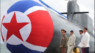 Korea Utara Luncurkan Kapal Selam Nuklir Terbaru