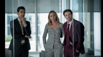 Sinopsis Film Netflix Pain Hustlers, Dibintangi Emily Blunt dan Chris Evans