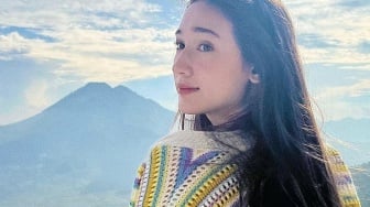 Potret seksi Laura Moane pacar Al Ghazali. [Instagram]