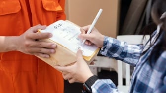 Cara Cek Resi Shopee Express dan Jenis Layanan Pengirimannya