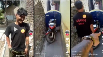 Momen Motor Pedagang Keliling Kejebak di Tempat Sempit, Bikin Ngenes