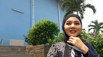 Sepi Job, Jenita Janet Malah Bersyukur