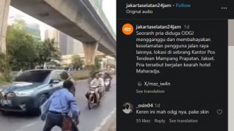 Pria Diduga ODGJ Ganggu Pengguna Jalan Raya di Mampang, Akhirnya Diamankan Polisi