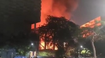Kebakaran Museum Nasional Berhasil Dipadamkan, Setelah Dua Jam Melalap Empat Ruangan di Gedung A