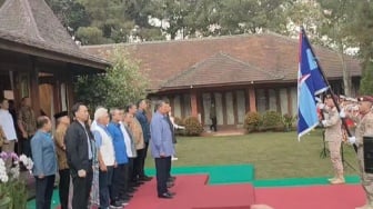 SBY-AHY Tiba di Hambalang, Prabowo dan Ketum Parpol Koalisi Indonesia Maju Sambut dengan Hangat