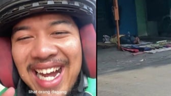 Momen Driver Ojol Nangis Lihat Penjual Raket Tertidur di Pinggir Jalan